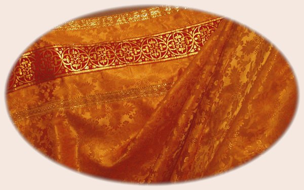 Highlight of the Fabric and Trims